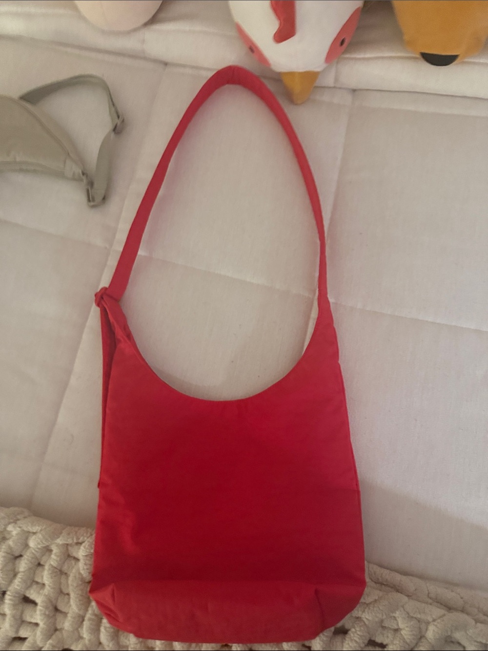BAGGU Red Shoulder Bag - Women
